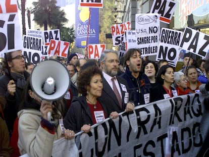 「反對戰爭」：桑切斯在23年後重提左翼反對布希和阿斯納爾的歷史口號