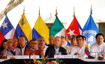 Negociadores del Gobierno y del ELN, en Caracas, Venezuela