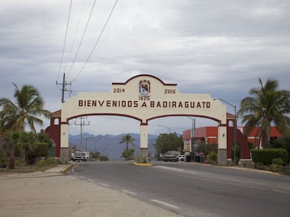 Puerta de entrada al municipio de Badiraguato, en el Estado de Sinaloa, lugar de nacimiento de algunos de los más famosos narcotraficantes mexicanos.