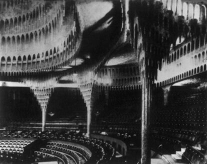 Un aspecto del Gran Teatro de Berlín (1919), obra de Hans Poelzig.