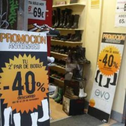 Las tiendas de ropa bajan de media un 30% sus precios para animar el consumo