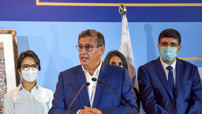 Aziz Ajanuch ofrece una rueda de prensa tras su victoria en las elecciones legislativas de septiembre de 2021.
