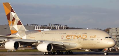 Un avi&oacute;n de Ethiad Airways.