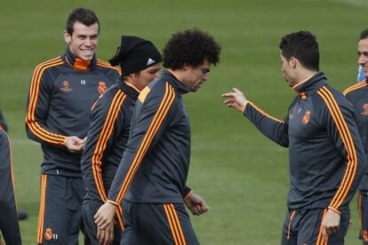 Bale, Pepe y Cristiano durante la sesin de entrenamiento previa al duelo de ida con el Dortmund de cuartos de final de la Champions.