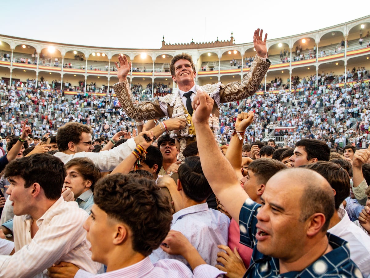 San Isidro Desata Pasiones: Ausencias Sorprendentes y un Torero en Solitario