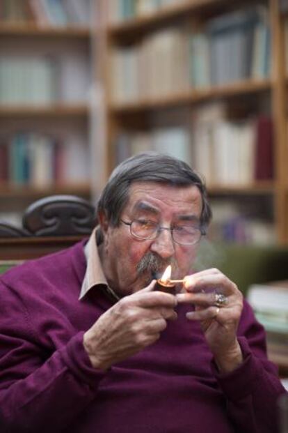 G&uuml;nter Grass, en su casa d&iacute;as antes de morir.