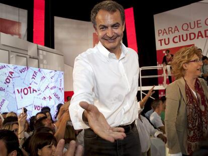 El presidente José Luis Rodríguez Zapatero, durante el mitin celebrado el miércoles en Cáceres.