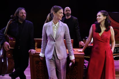 Un momento de la obra 'Amor místico', con la actriz Manuela Velasco.