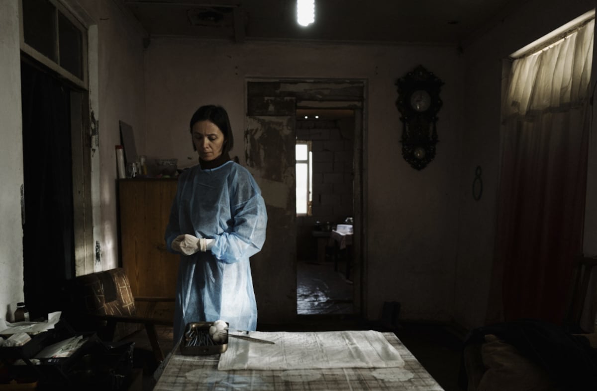 ‘April’: cine riguroso, cruel, tedioso e impactante en torno al aborto en Georgia