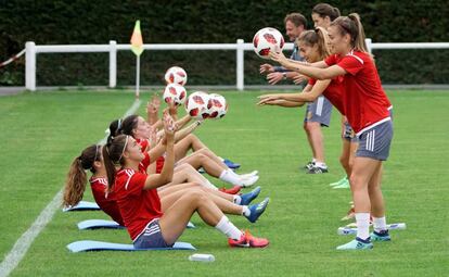 Entrenamiento de la Selección Sub-20 femenina en Concarneau.