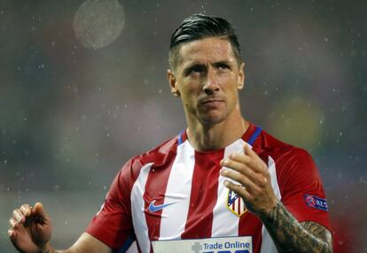 Fernando Torres durante un partido con el Atleti.