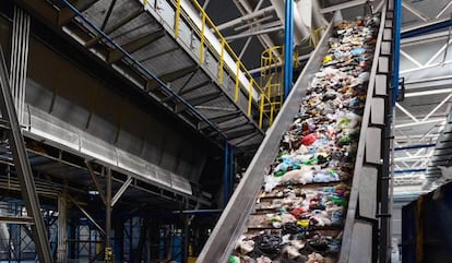 Planta de tratamiento de residuos de CLD en Barberà del Vallès (Barcelona).