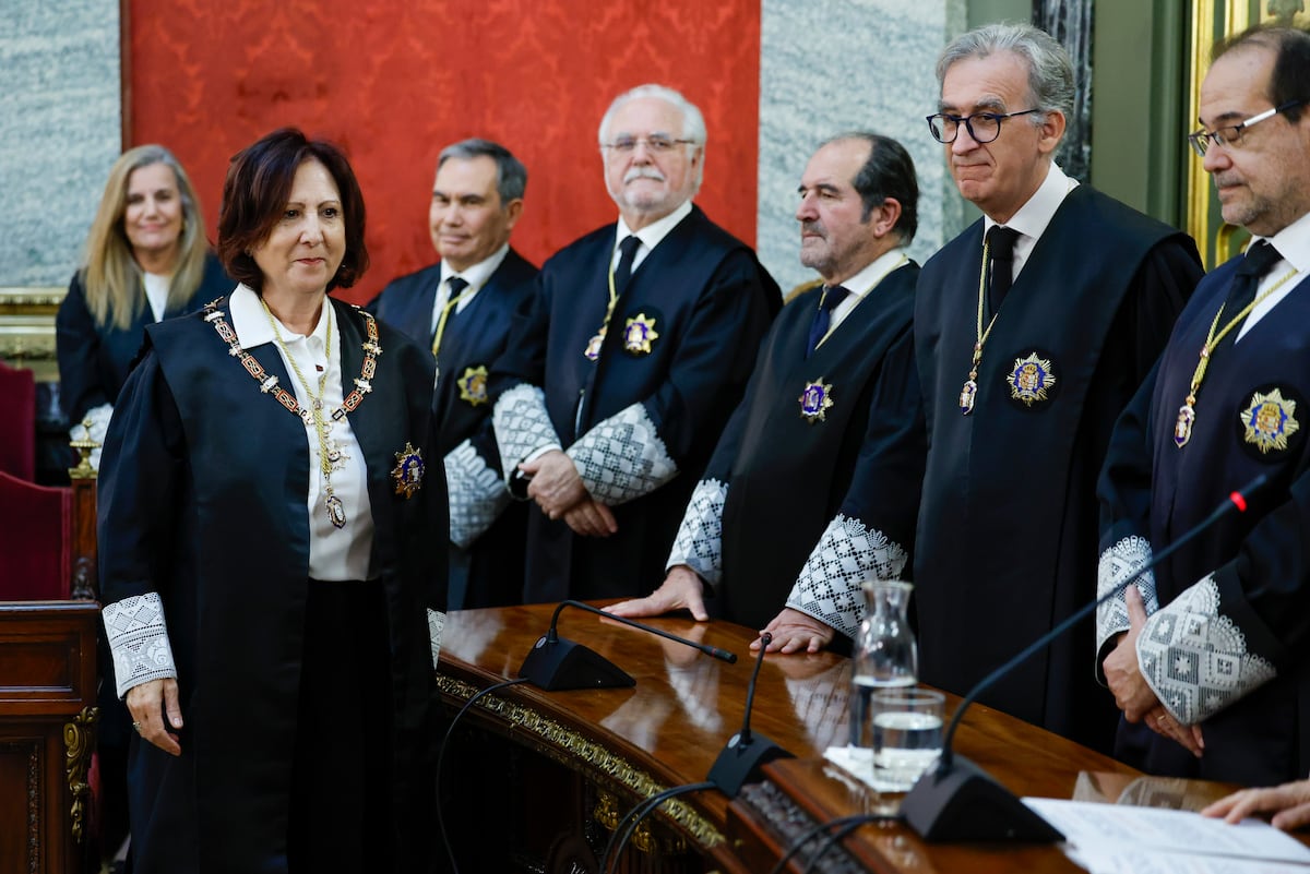 Peramato, a la cúpula fiscal en su toma de posesión: “Mi compromiso es dialogar. La Fiscalía no es una persona, es un colectivo”