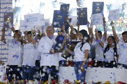 El presidente salvadoreño, Salvador Sánchez Cerén, durante la celebración de los 25 años de paz.