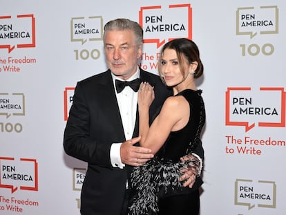 Alec e Hilaria Baldwin en la gala PEN American Literary, celebrada en mayo de 2023 en Nueva York.