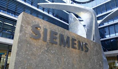La entrada a las oficinas centrales de Siemens en M&uacute;nich.