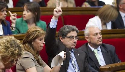 Alicia S&aacute;nchez-Camacho y Enric Millo, en una sesi&oacute;n del Parlament.