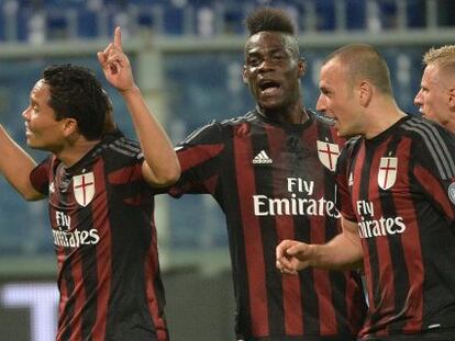 Jugadores del Milan celebran un gol la pasada jornada en G&eacute;nova.