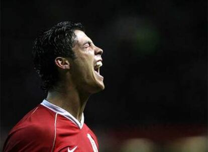 Cristiano Ronaldo canta un gol al Reading.