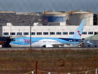 Un Boeing 737 MAX en el aeropuerto de Alicante-Elche, el martes.