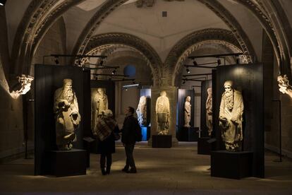 Exposición sobre el Maestro Mateo en el Pazo de Xelmírez (Santiago) que reúne las esculturas que van a ser declaradas BIC.