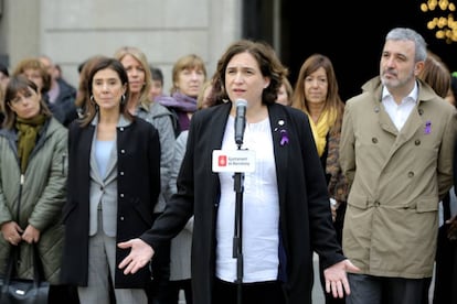 Paro en el Ayuntamiento de Barcelona para conmemorar el Día Internacional de la Mujer.