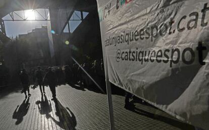 Els assistents al míting de Catalunya Sí que es Pot a l'Hospitalet.