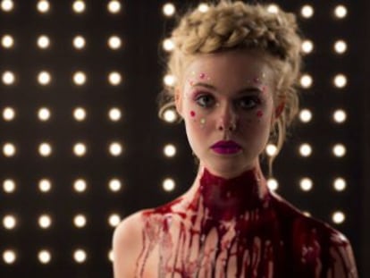 Top models, terror, moda, gore... El nuevo trabajo del director de  Drive , protagonizado por Elle Fanning, no ha dejado a nadie indiferente