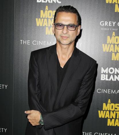 <strong>Quién.</strong> Dave Gahan, Essex (Reino Unido), 54 años.
<strong>Su truco.</strong> "Hora de entrenar, tengo que mantener mi cuerpo en forma para las chicas", publicó hace unas semanas en Twitter el líder de Depeche Mode. Siempre narcisista, Gahan va dos días semanales al gimnasio. "Lo necesito para liberar la ansiedad y aclarar la mente", afirma. También tiene un consejero espiritual: "Para estar bien por fuera hay que estar bien por dentro".