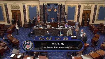 Television screen shot of the Senate showing the result of the vote.