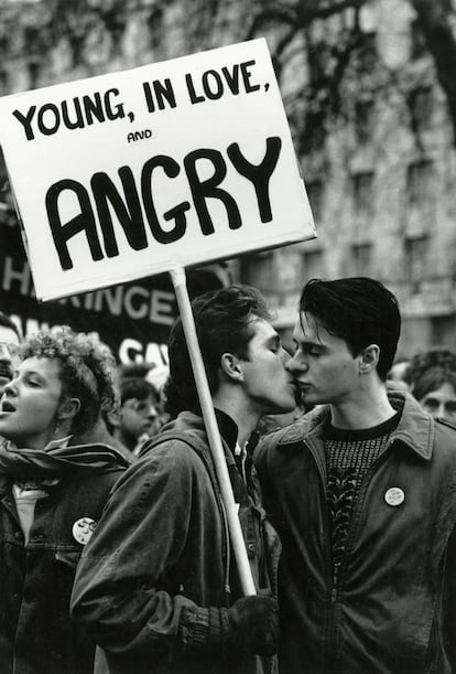 Protesta contra la cláusula 28 (norma contra la homosexualidad), en Londres en 1988.