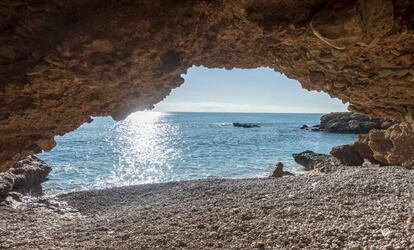 Una pequeña cala en Alcossebre, en plena sierra de Irta.