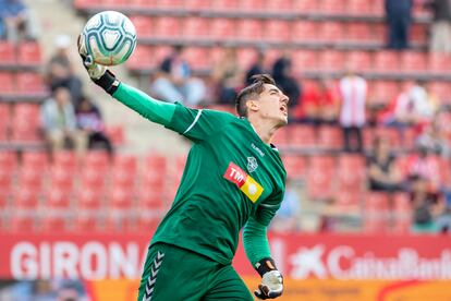 Edgar Badía durante el último partido del Elche.