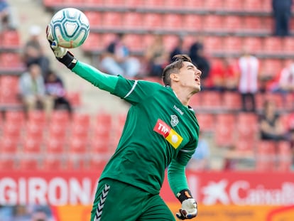 Edgar Badía durante el último partido del Elche.