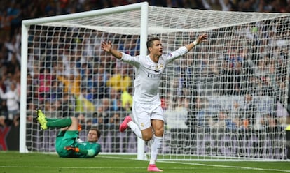 Ronaldo celebra uno de sus goles