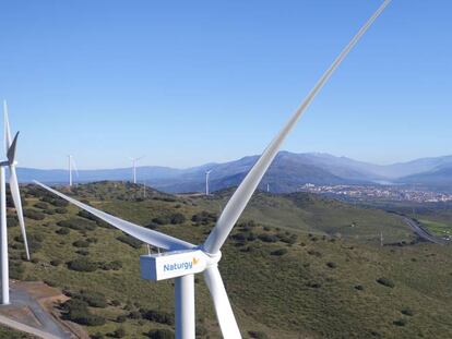 Un aerogenerador del parque eólico Merengue, en Extremadura. 