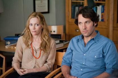 Leslie Mann and Paul Rudd star in Judd Apatow&#039;s Knocked Up spinoff This is 40.