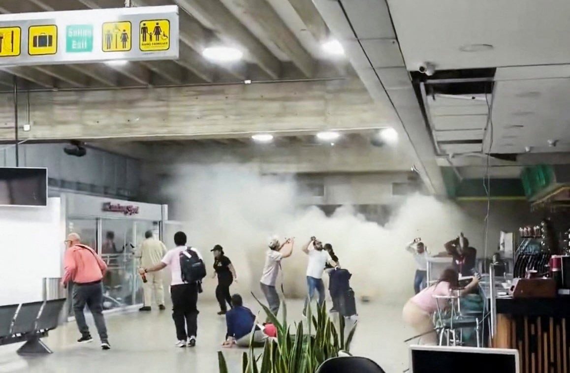 Los daños en el principal aeropuerto de Venezuela agravan el aislamiento del país tras el terremoto