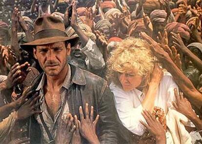 Harrison Ford y Kate Capshaw, en <i>Indiana Jones y el templo maldito.</i>