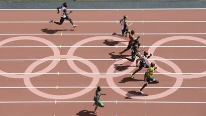 Primera carrera de 100m ganada por Bolt en los Juegos.