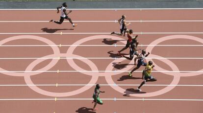 Primera carrera de 100m ganada por Bolt en los Juegos.