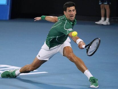 Djokovic durante la semifinal ante Federer.