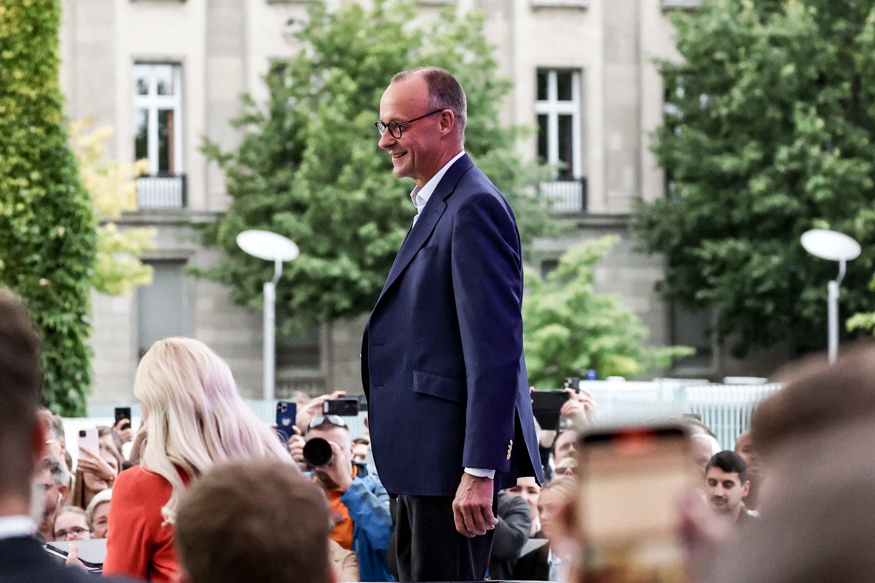 El canciller alemán, Friedrich Merz, en Berlín, el domingo.