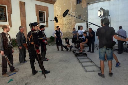 Un momento del rodaje de la segunda temporada de 'Víctor Ros'.