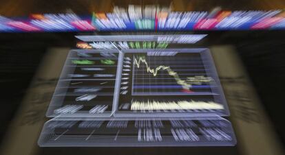 El principal indicador de la Bolsa española, el ÍBEX 35, roza los 8.600 puntos.