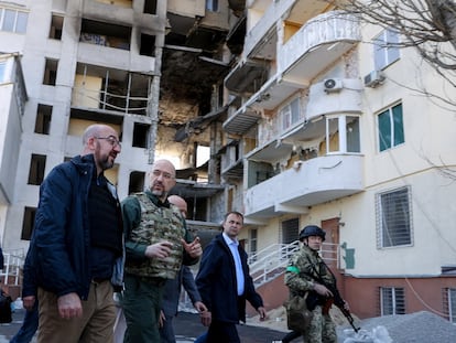 Charles Michel, presidente del Consejo Europeo (izquierda), durante su visita a Odesa el pasado 9 de mayo a junto al primer ministro ucranio, Denis Shmihal.