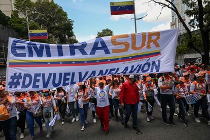 Manifestantes en Caracas exigen a Argentina que libere el avión de Embrasur retenido en Beuenos Aires