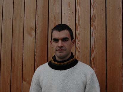 “La solución está en la cooperación entre la gente y no en la competición para ser el primero”.