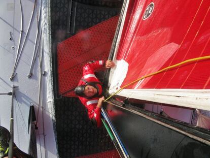 Michael Muller, de Puma, subiendo el mástil en la edición de 2008-2009, en una etapa de Río de Janeiro a Boston.