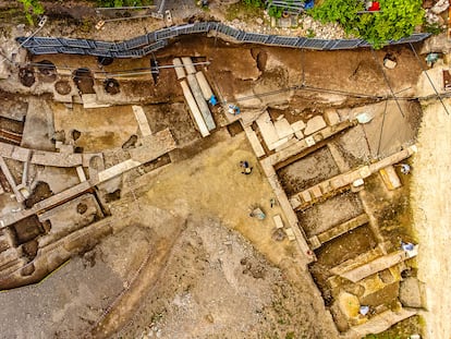 Vista panorámica de las excavaciones que creen haber encontrado el teatro de Nerón (imagen cedida por la Superintendencia Especial de Roma).